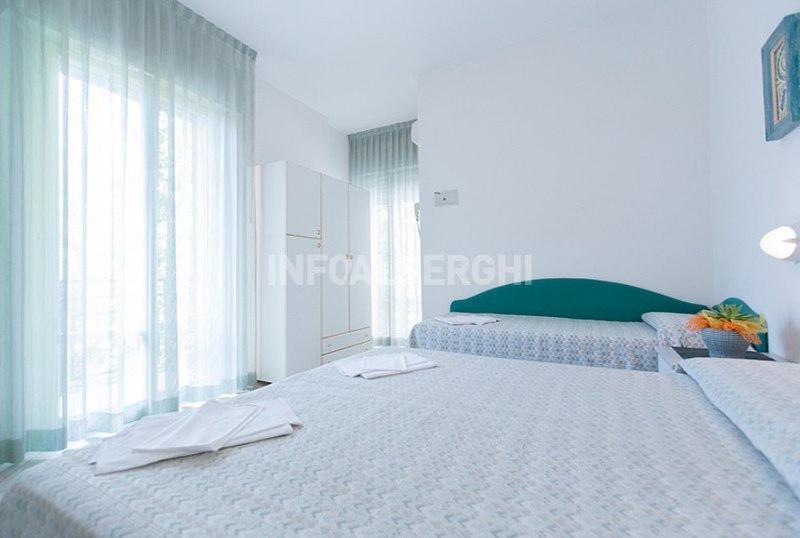 Hotel Napoleon San Mauro Mare Экстерьер фото